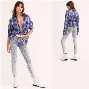 FREE PEOPLE Acid Wash Jeans Size 27